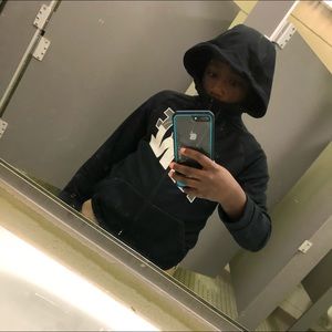 Meet your Posher, Kendell